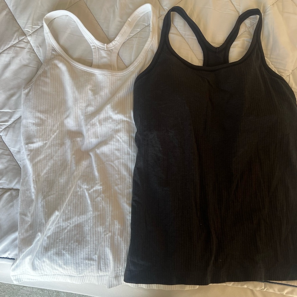 Lulu lemon set of 2 tops